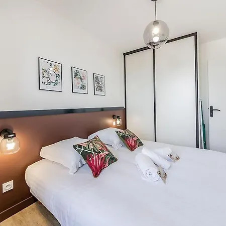 L'azur Chaleureux Et Cocooning Apartman