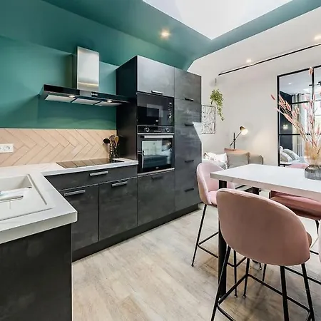 L'azur Chaleureux Et Cocooning Apartman